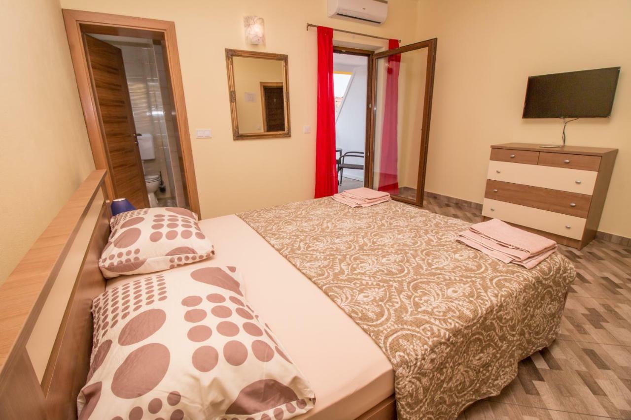 Nice Place Rovinj Luaran gambar